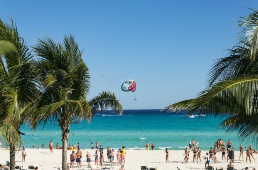  Cancún: hoteleros se oponen al aumento de impuestos para turistas