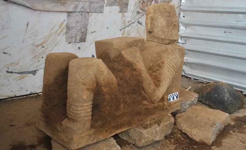  Encuentran escultura Maya de Chac Mool en Pátzcuaro