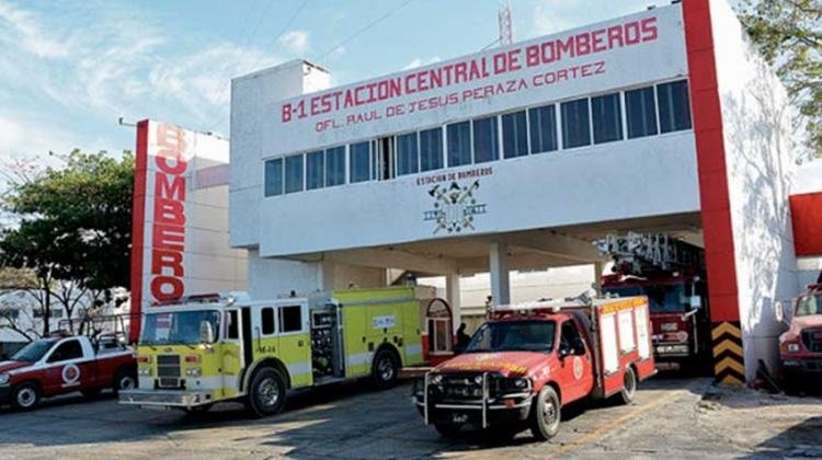  Bomberos de Cancún: buscan $6 millones para renovar bases y ampliar plantilla