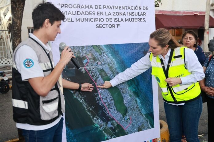 Título: Inicia pavimentación de 24 mil 500 metros cuadrados en Isla Mujeres Introducción: La presidenta municipal de Isla Mujeres, Atenea Gómez Ricalde, dio el banderazo de inicio de los trabajos de pavimentación