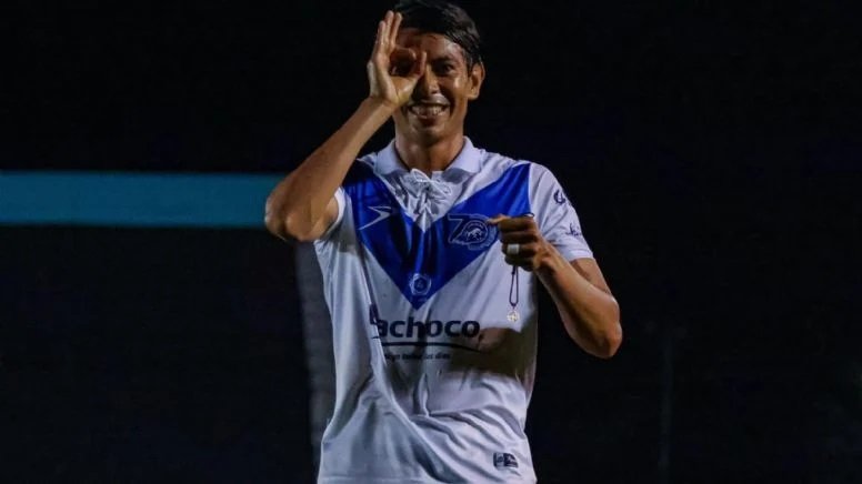  Cancún FC y Celaya FC empatan en un emocionante partido con un hombre menos