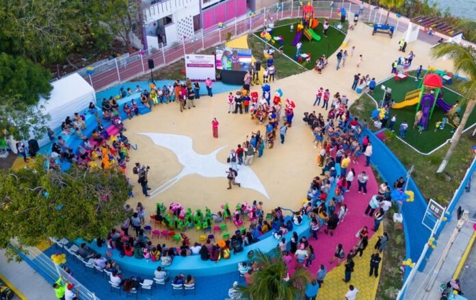  Isla Mujeres inaugura el parque infantil Las Fragatas