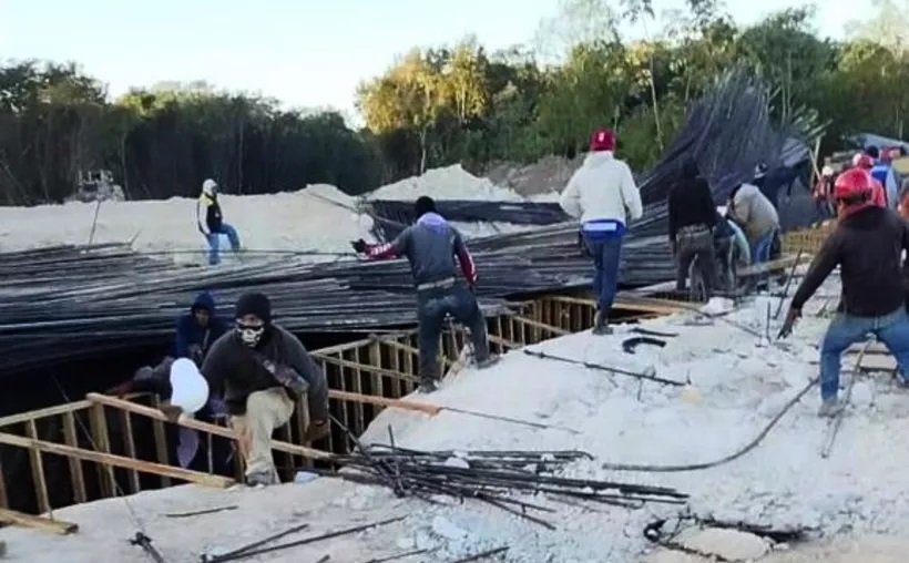 Bacalar Reportan dos trabajadores heridos tras desplome en obra del Tren Maya