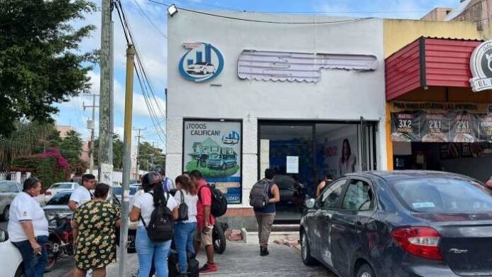  Clientes de Financiera ANM en Cancún protestan por presunto fraude: exigen devolución de dinero