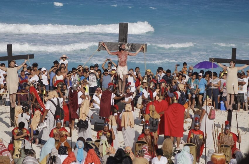  Viacrucis en Playa Delfines de Cancún: Fechas y horarios de actividades