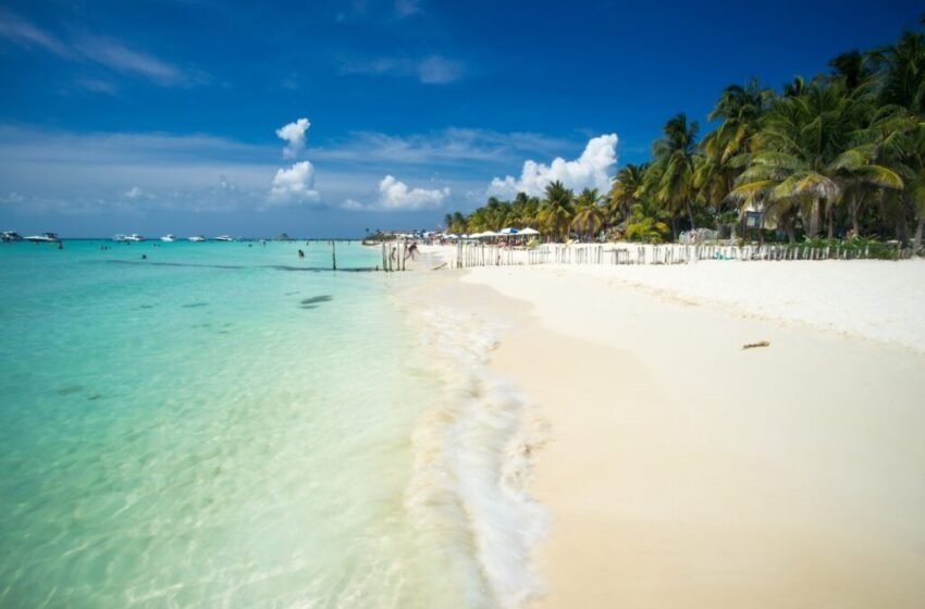  Manteniendo la calidad de las Playas en Isla Mujeres: Compromiso con el Comité Blue Flag