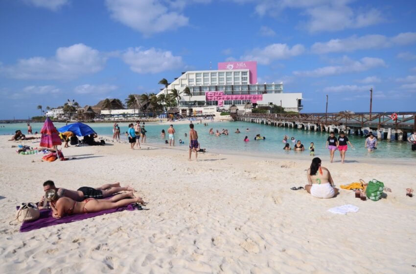 Durante el pasado fin de semana de Semana Santa, del 29 al 31 de marzo, Isla Mujeres fue testigo de un notable aumento en la llegada de turistas.