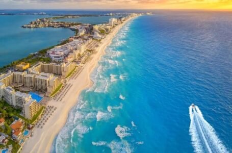 ¿En qué meses debes viajar a Cancún si quieres ahorrar?