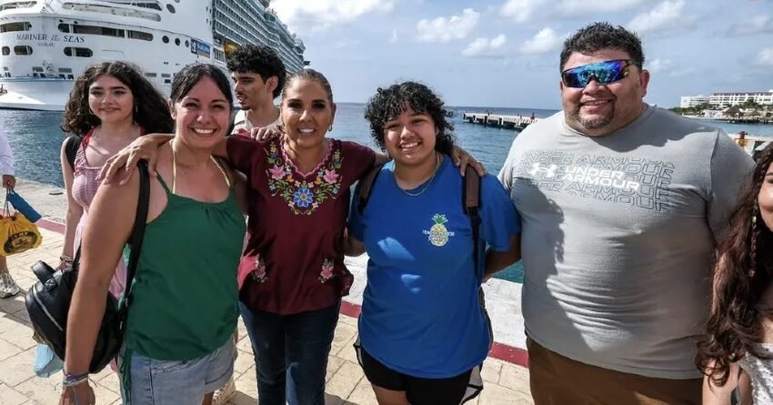  Quintana Roo Recibe a Miles de Turistas en Nueva Era del Caribe Mexicano