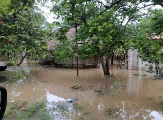  Habitantes de Bacalar Solicitan Ayuda Humanitaria tras Inundaciones