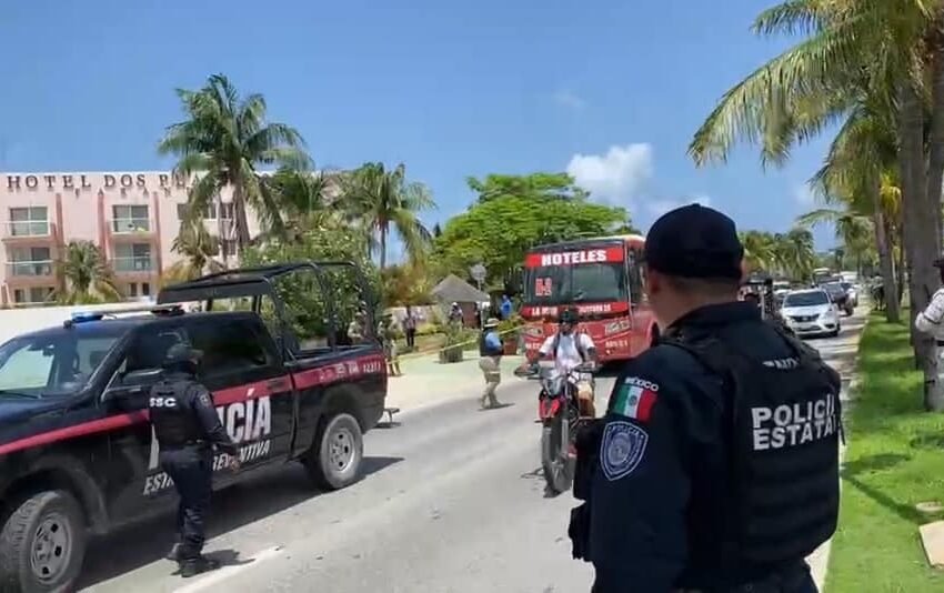  Dos Hombres Ejecutados en Camión de Pasajeros en la Zona Hotelera de Cancún