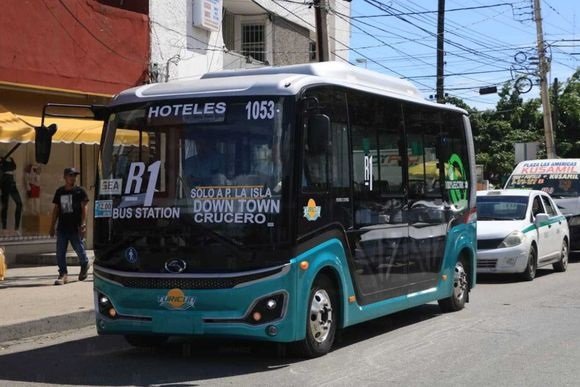  Cancún Avanza hacia la Electromovilidad: Imoveqroo Anuncia Estudio para Transición a Transporte Público Eléctrico