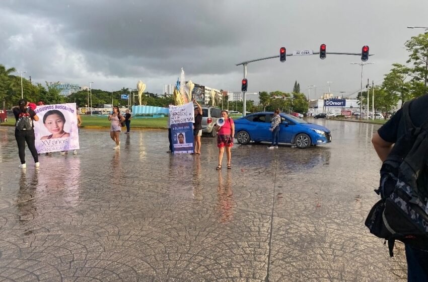 Protesta por Joven Desaparecida Bloquea Principales Avenidas de Cancún