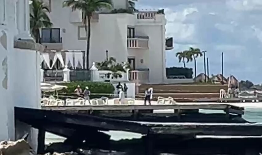 Una intensa movilización de las fuerzas de seguridad se desató este mediodía en la zona hotelera de Cancún, tras el asesinato de un joven a balazos en la playa del hotel Riu Palace.