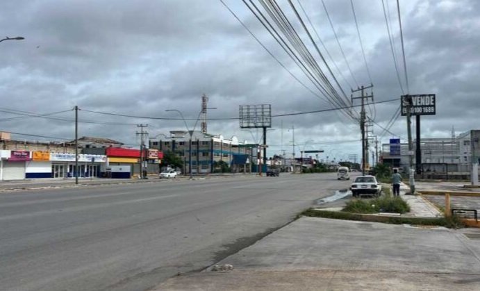  Cancún Retoma Actividades tras el Huracán Milton: Autoridades Mantienen la Alerta