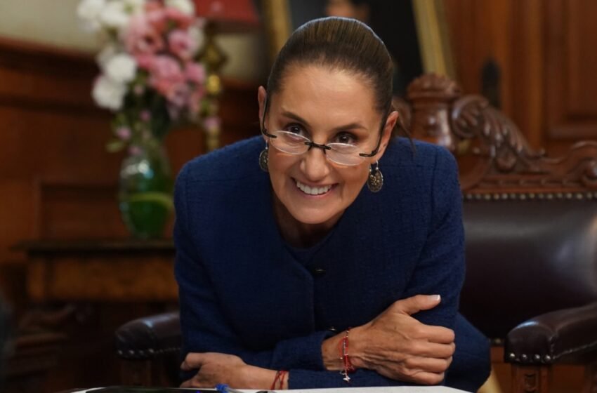 La presidenta de México, Claudia Sheinbaum, informó que tuvo una llamada telefónica “muy cordial” con el presidente electo de Estados Unidos, Donald Trump.