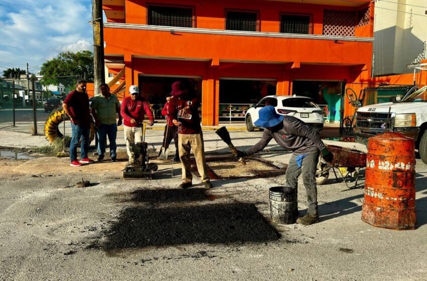 El Mega Programa de Bacheo implementado por el gobierno de la Presidenta Municipal, Ana Paty Peralta, avanza con fuerza en Cancún.