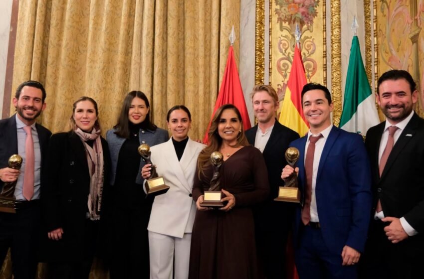 Cancún, el destino turístico más emblemático de México, ha sido reconocido en los World Travel Awards 2024.