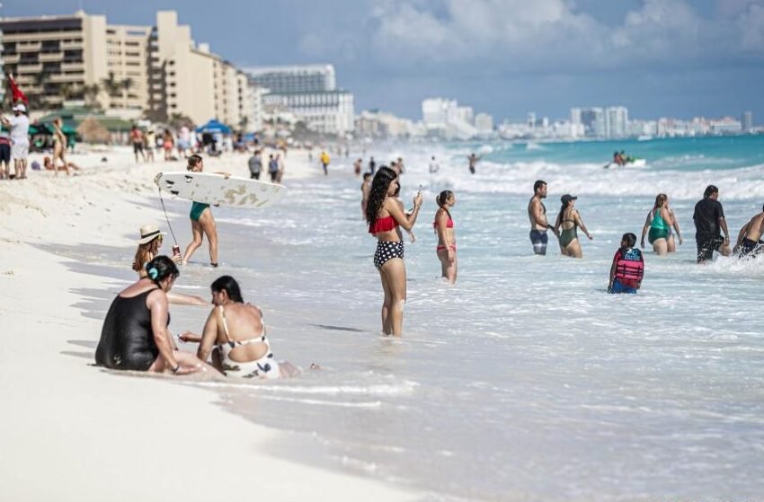  Cancún vive una temporada alta con playas llenas y ocupación hotelera al 85 %